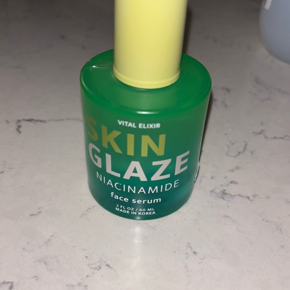 Skin Glaze Vital Elixir Face Serum with Niacinamide - Picture 3 of 4